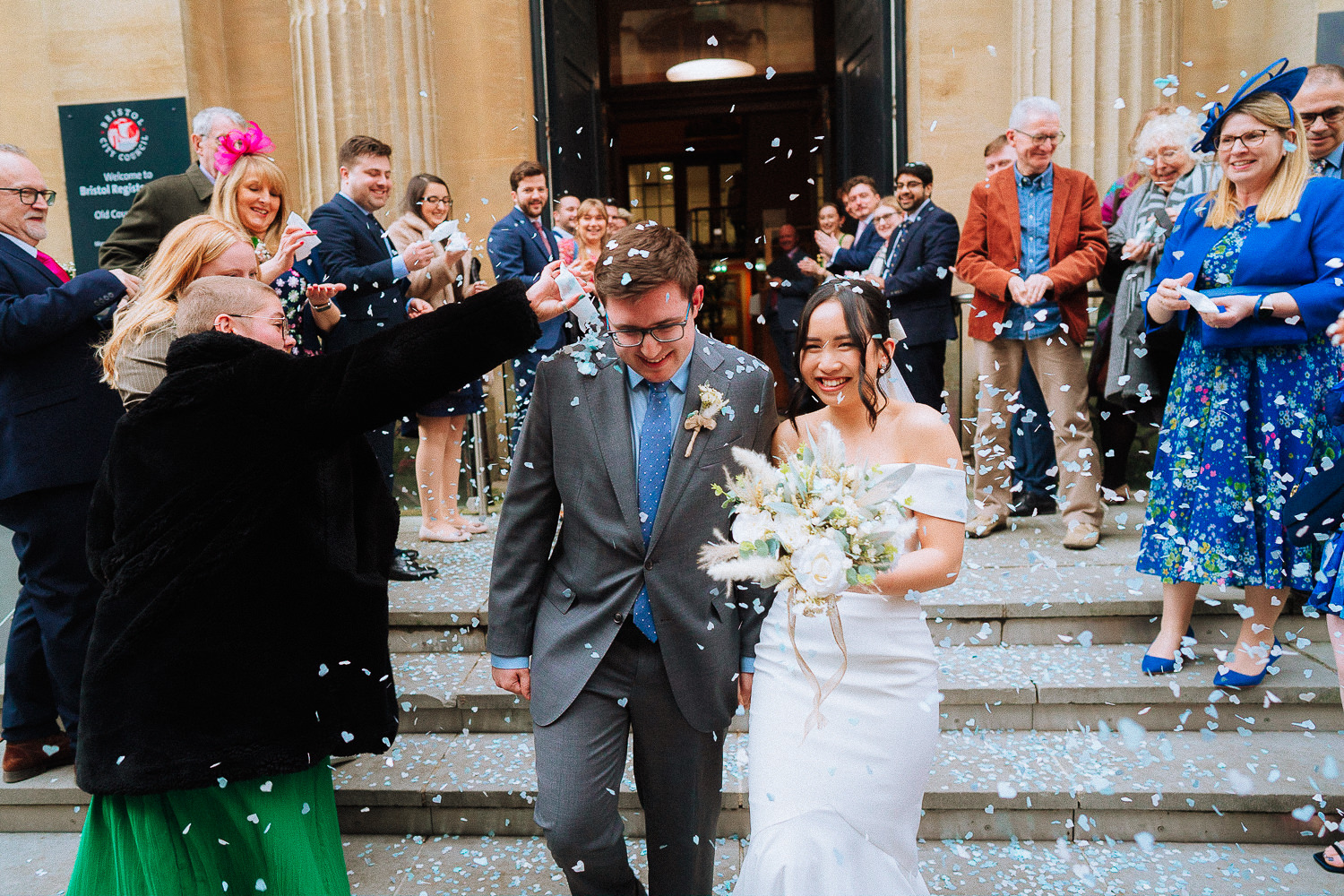 BRISTOL REGISTRY OFFICE WEDDING PHOTOGRAPHY 007 BRISTOL REGISTRY OFFICE WEDDING PHOTOGRAPHY 007